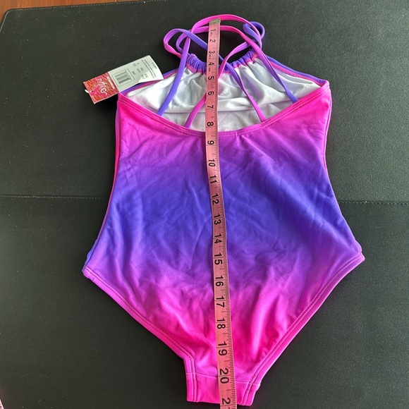 Kanu Surf UPF 50+ Janie Halter criss cross strappy back one piece - Picture 4 of 5